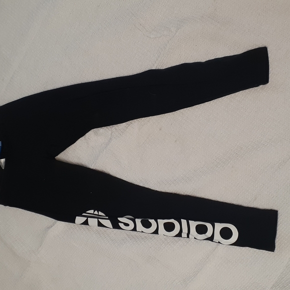 adidas Pants - Adidas trefoil leggings/running tights